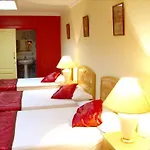 Juliana Hostel